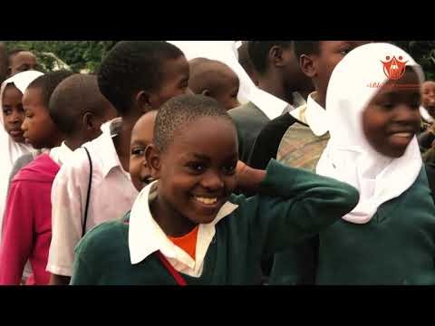 DEUTSCHE UNTERTITEL: A Bleistift FOR EVERYONE unterstützt IGOMA C Primary School, Mwanza, Tansania
